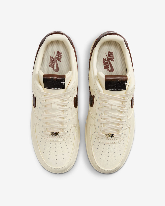 Nike Air Force 1 '07