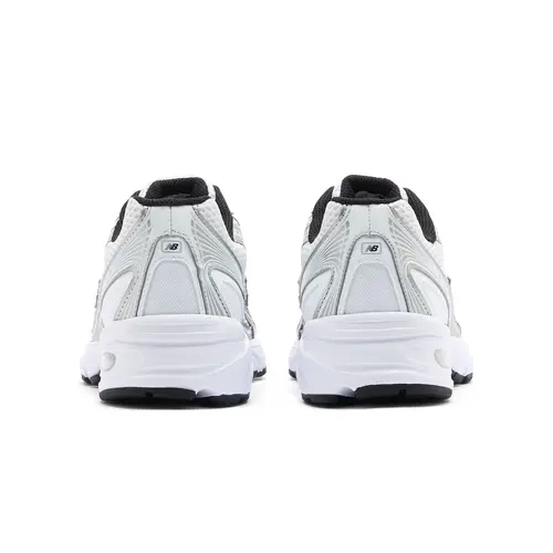 NEW BALANCE U740NW2