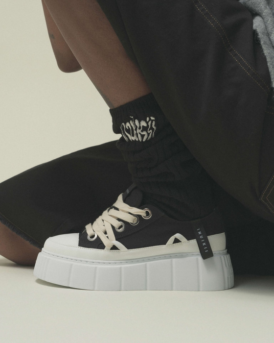 INUIKII MATILDA CANVAS LOW