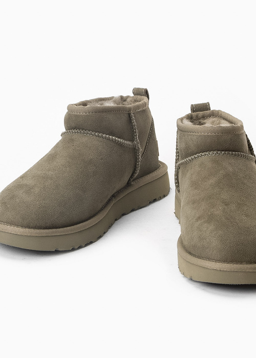 UGG W Classic Ultra Mini