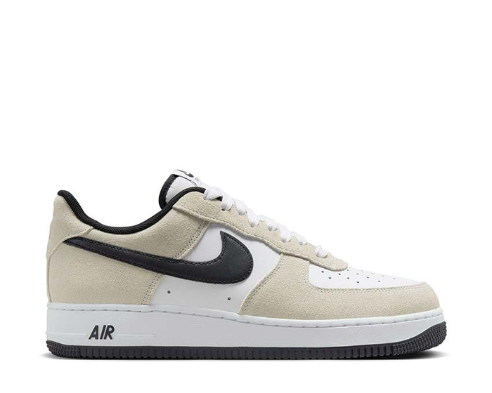 Nike Air Force 1 '07