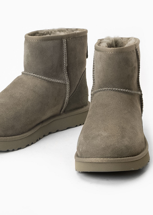 UGG W CLASSIC MINI II 