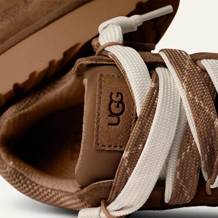 UGG Lo Lowmel