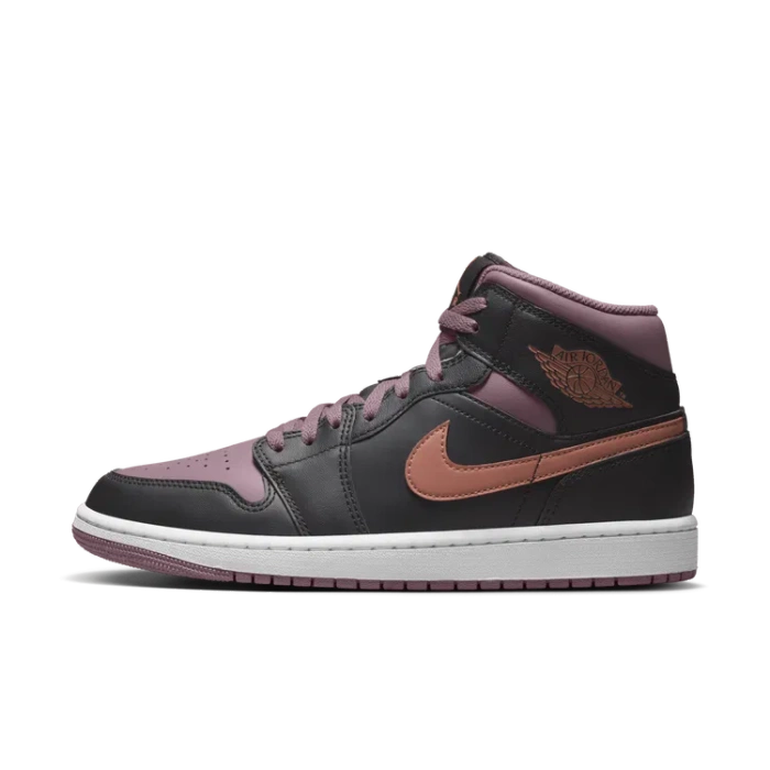 Nike Air Jordan 1 Mid SE