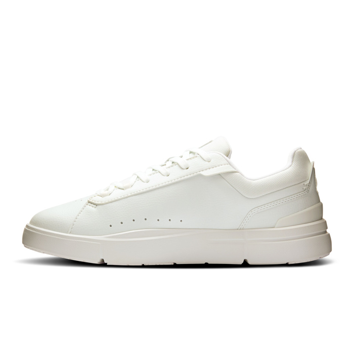 ON The Roger Advantage White | White