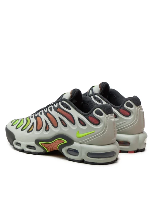 Nike Air Max Plus Drift