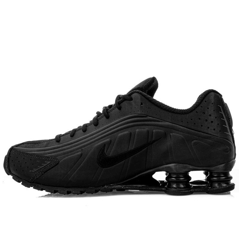 Nike Shox R4 (104265-044) 104265-044 £89.62 Sneaker Peeker