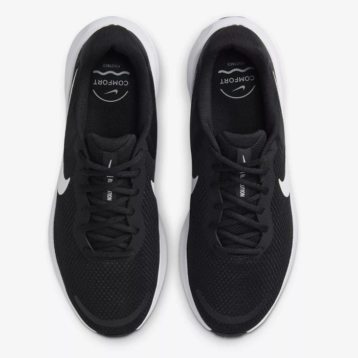 NIKE REVOLUTION 7