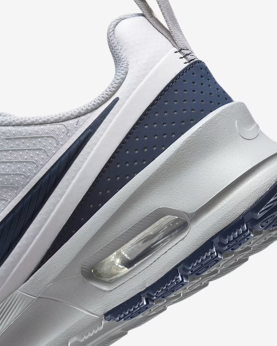 Nike AIR MAX NUAXIS