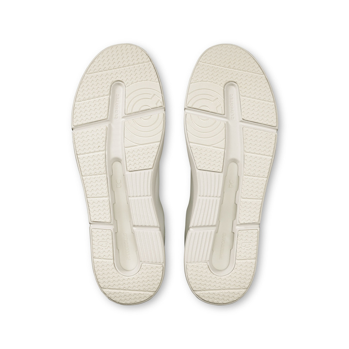 ON THE ROGER Advantage White | White 
