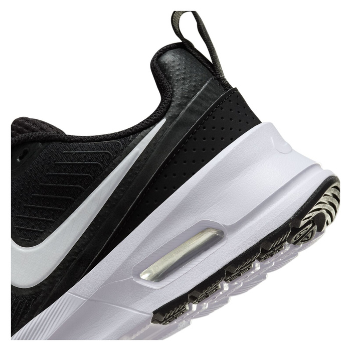 W NIKE AIR MAX NUAXIS